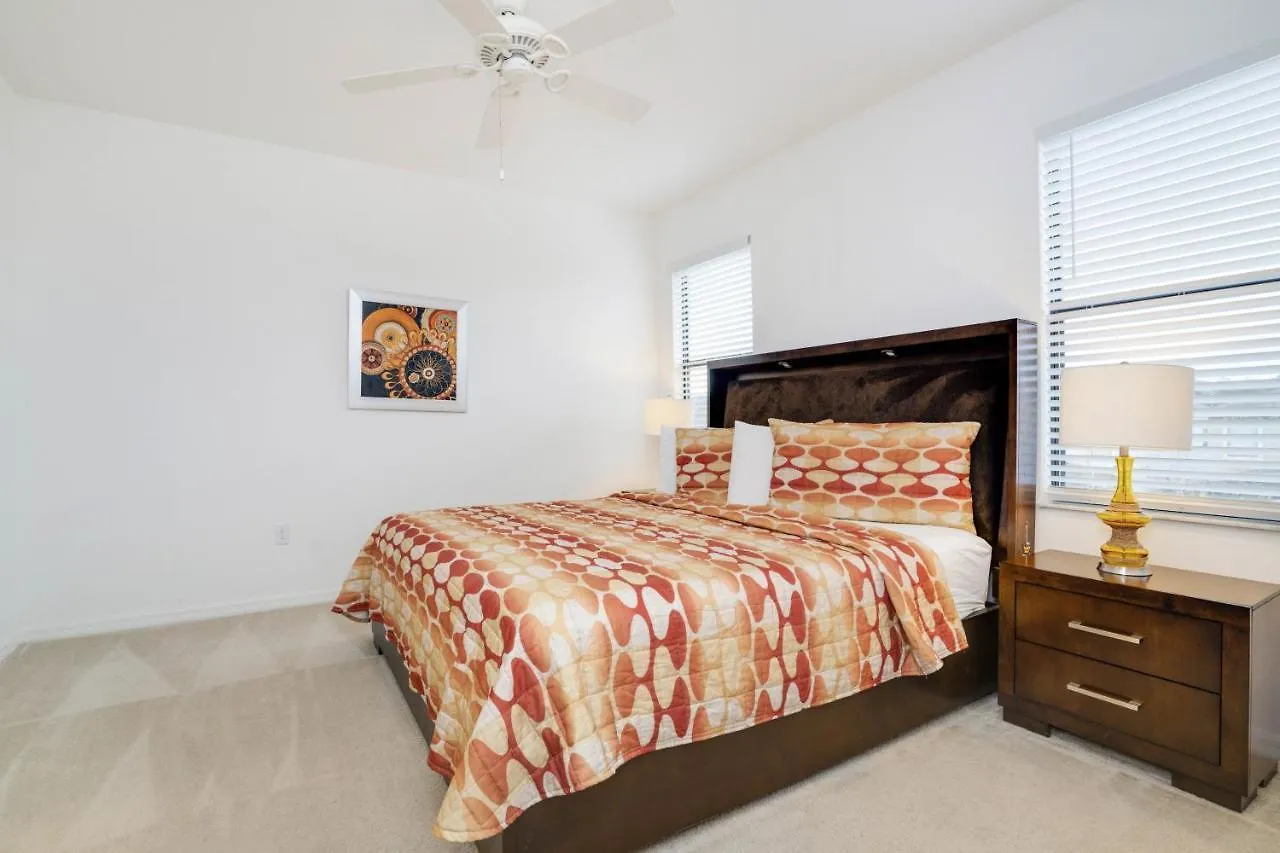 2609Rosemont Villa Davenport