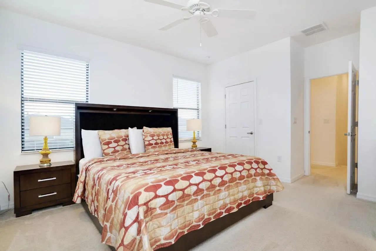 2609Rosemont Villa Davenport