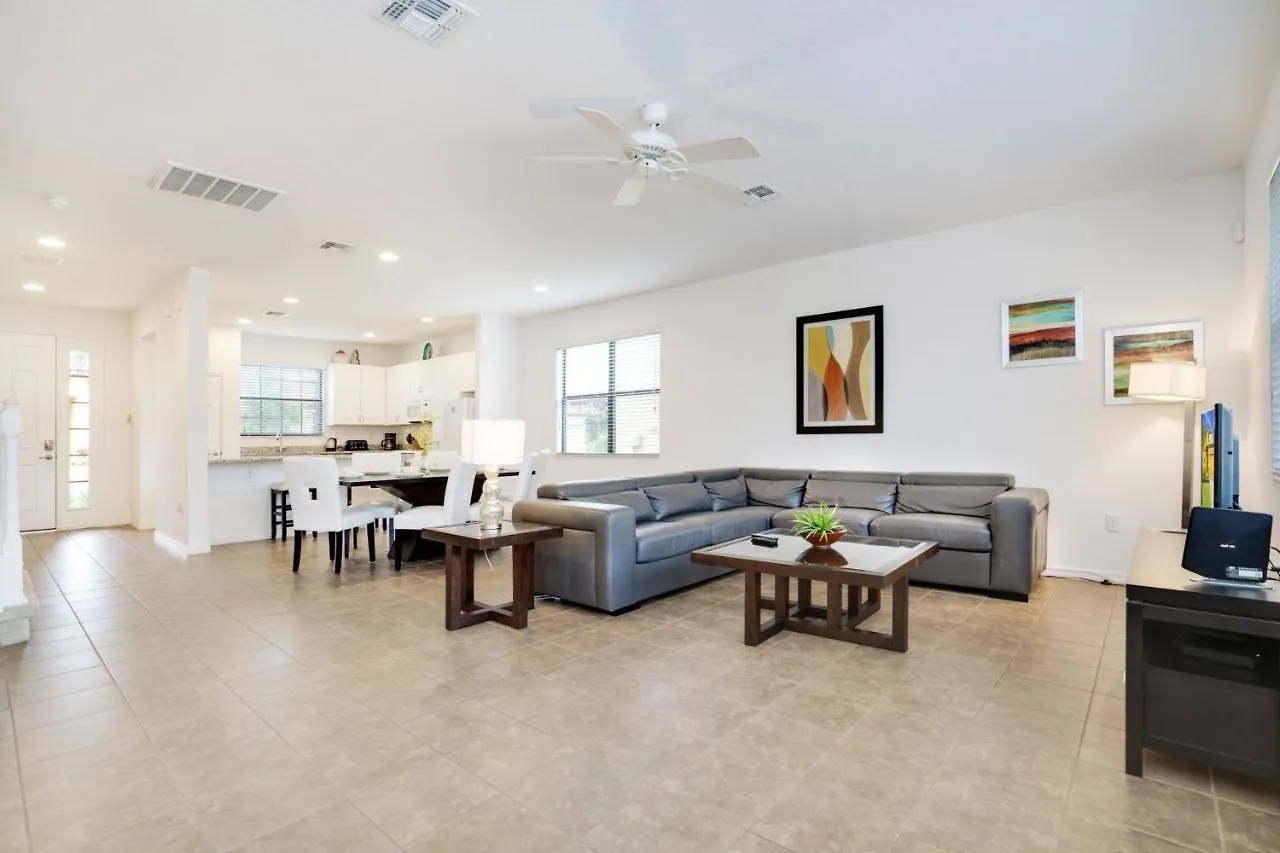 2609Rosemont Villa Davenport 0*,