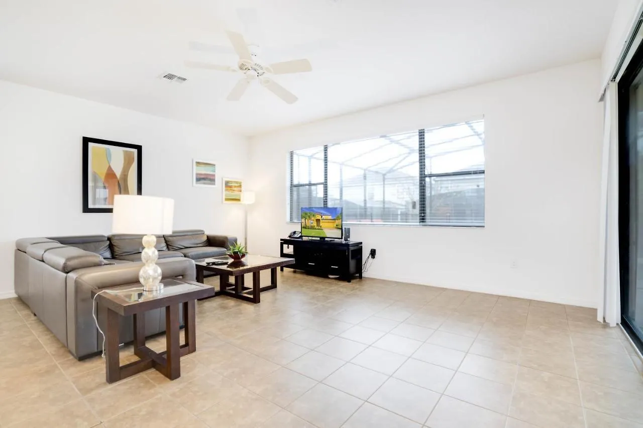 2609Rosemont Villa Davenport